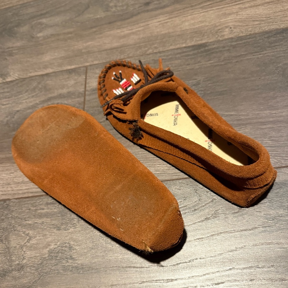 Women's Thunderbird Softsole Moccasins Size 6 - Picture 8 of 9